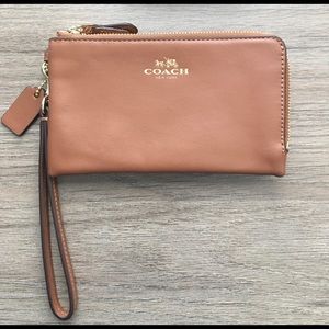 EUC Coach Double Zip Brown Leather Wristlet